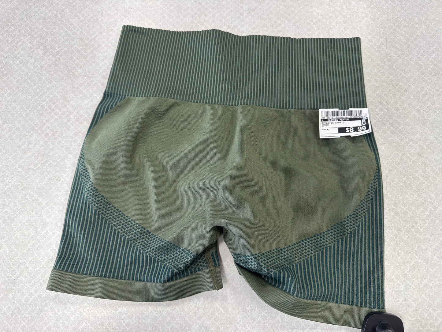 Athletic Shorts By Clothes Mentor In Green, Size: M