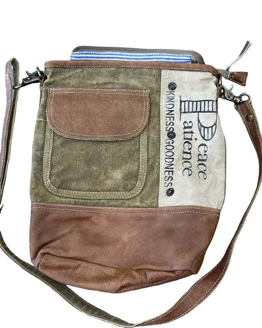 Crossbody By Clothes Mentor In Tan, Size:Large
