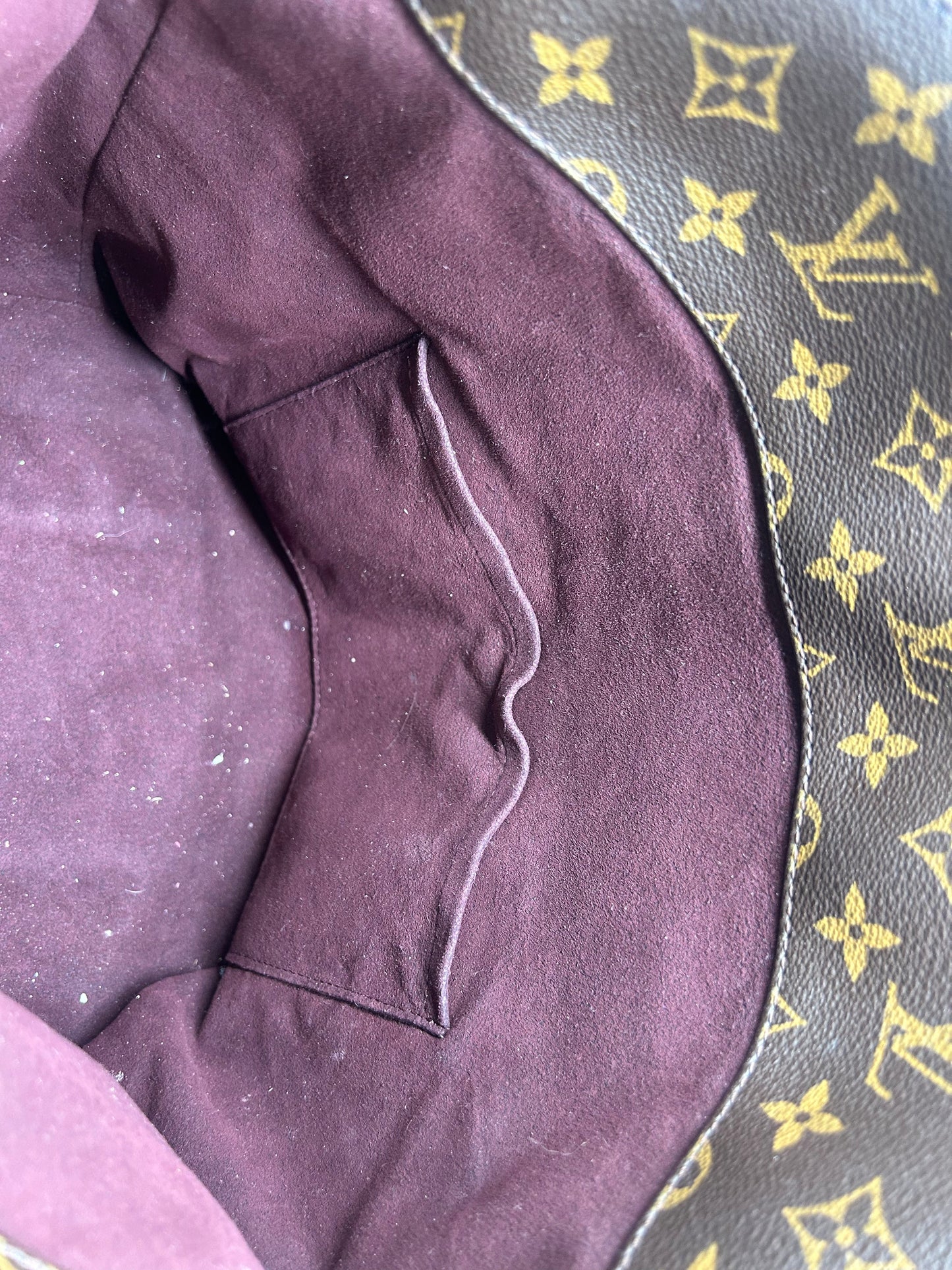 Handbag Luxury Designer By Louis Vuitton, Size: Large