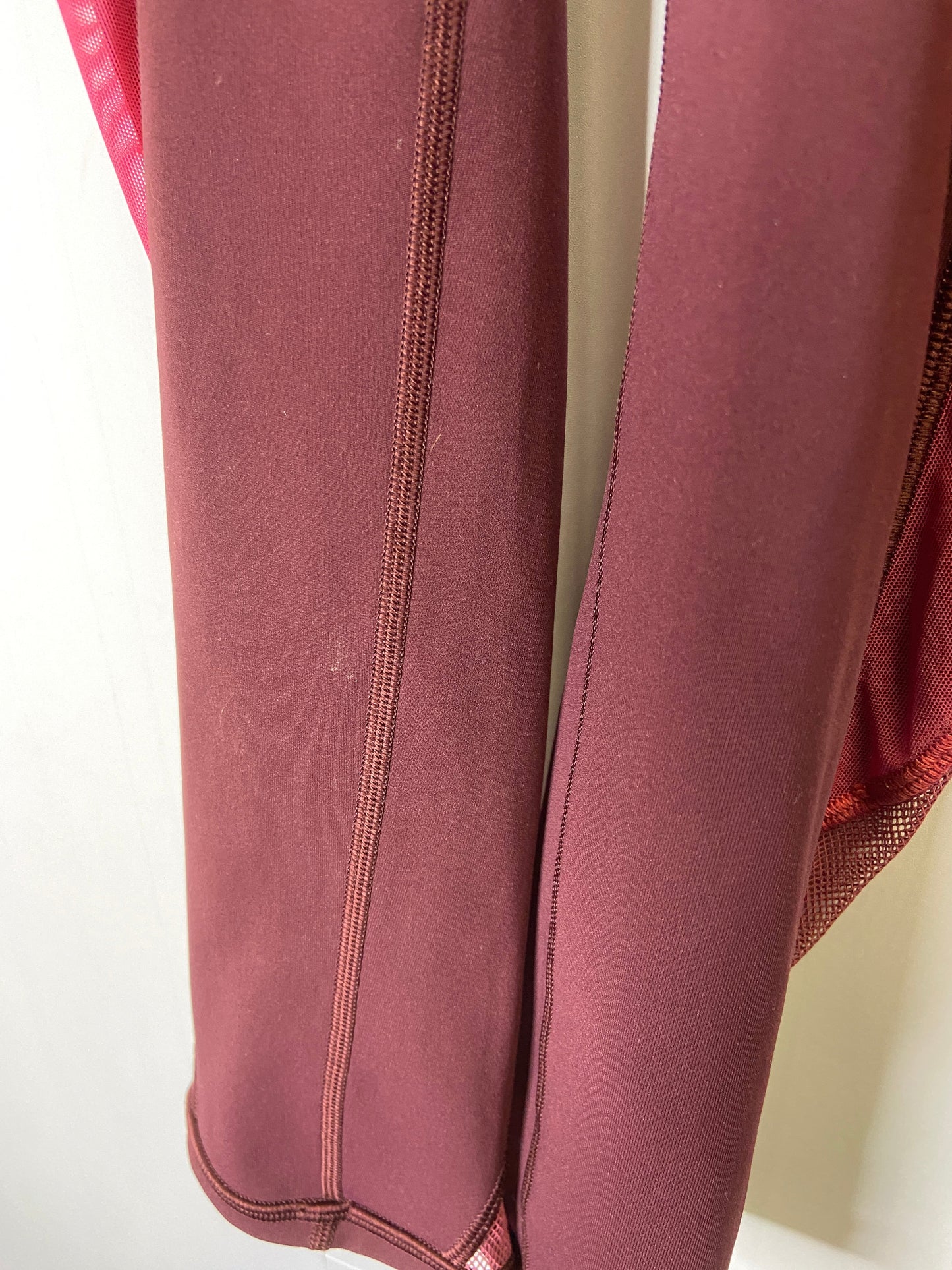 Athletic Leggings By Lululemon In Maroon, Size: 2