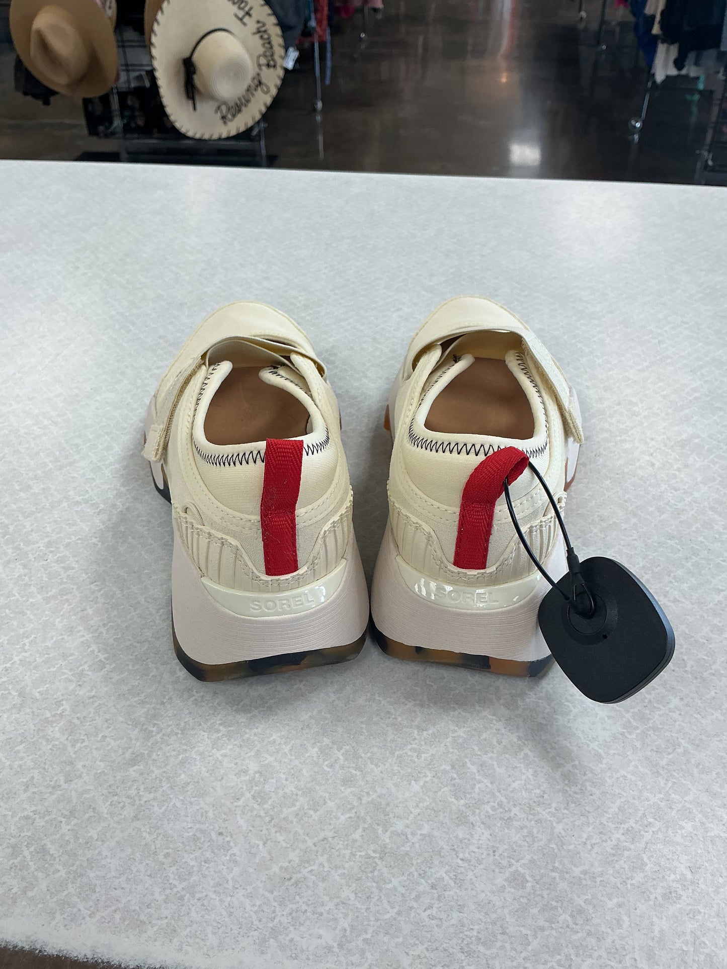 Shoes Sneakers By Sorel In Cream, Size:6