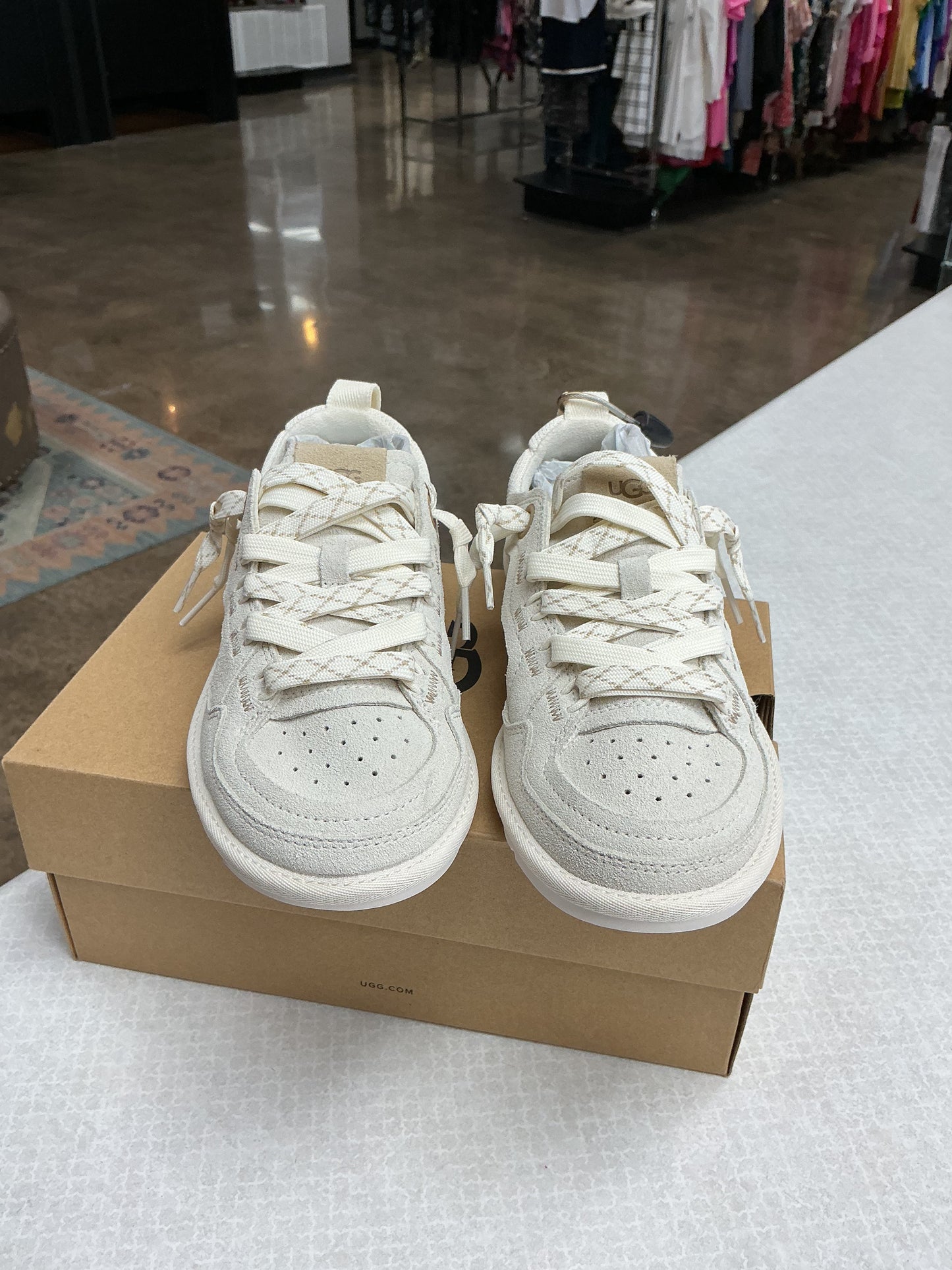 Shoes Designer By Ugg In Cream, Size:6.5