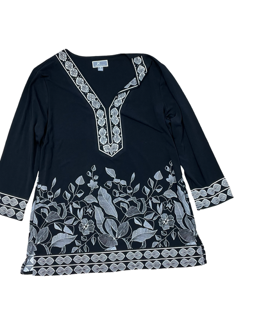 Top 3/4 Sleeve By Jm Collections In Black & White, Size:M
