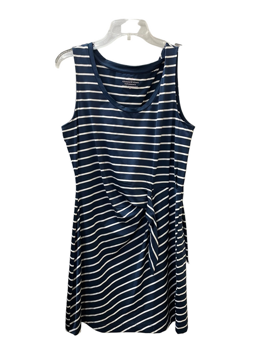 Dress Casual Short By Vineyard Vines In Blue & White, Size:M
