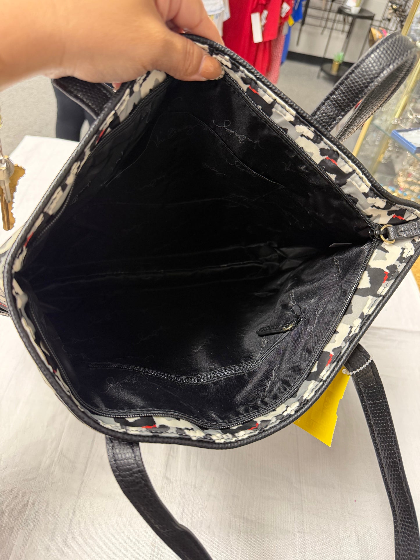 Handbag By Vera Bradley In Black & Grey, Size:Large