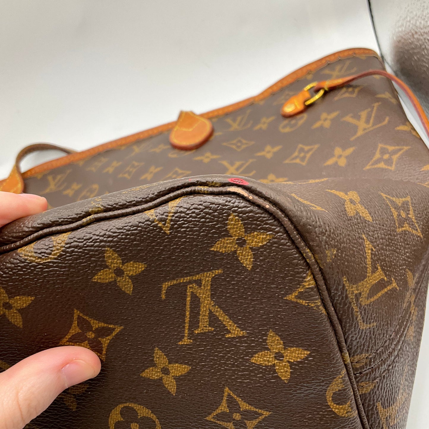 Handbag Luxury Designer By Louis Vuitton, Size: Large