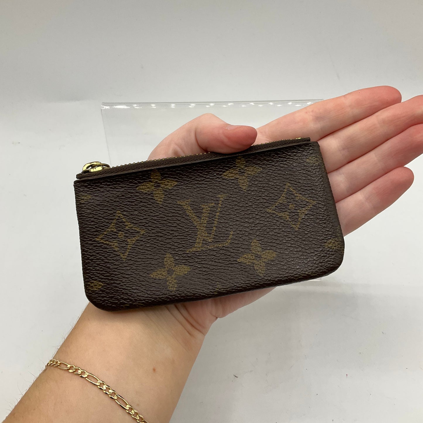 Coin Purse Luxury Designer By Louis Vuitton, Size: Small
