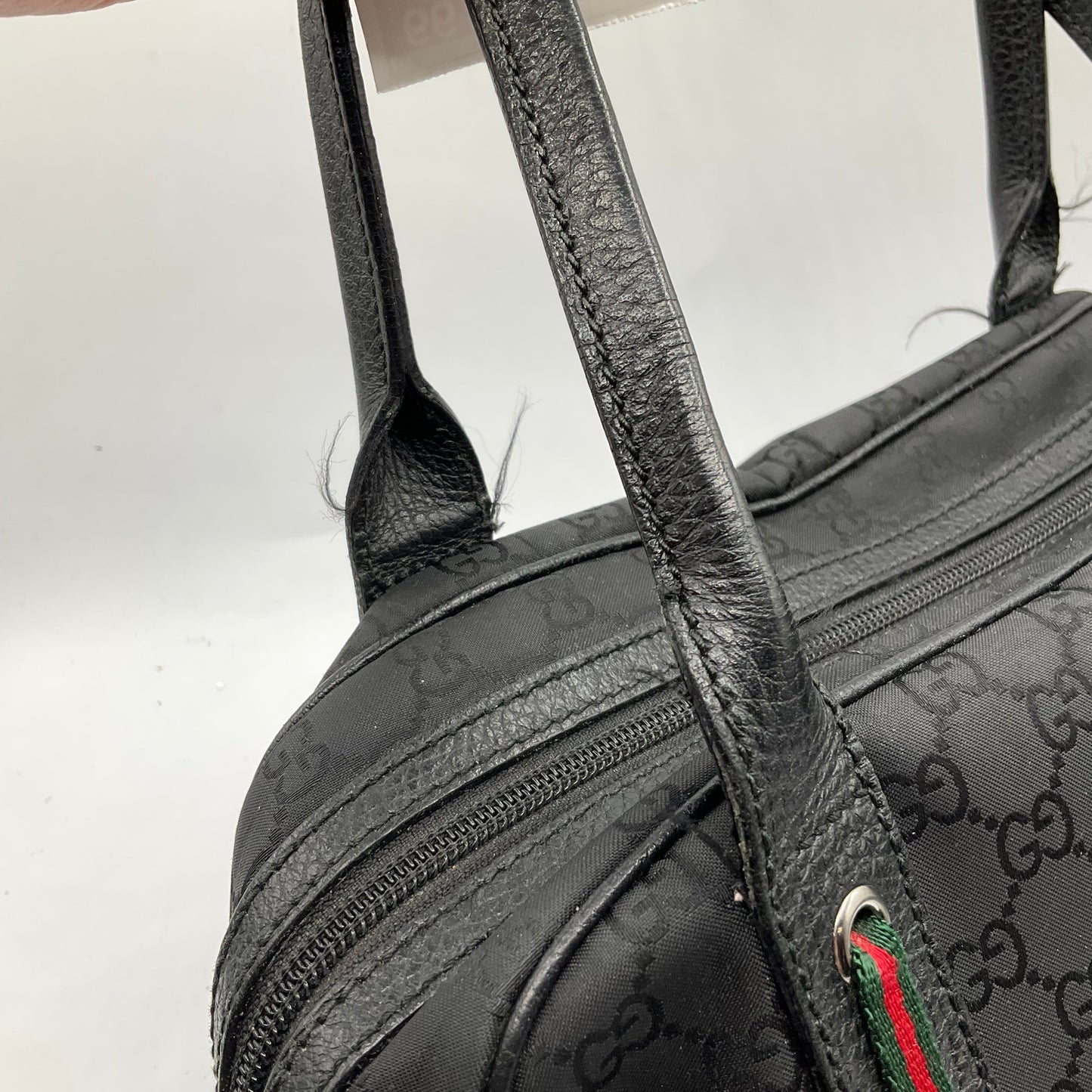 Handbag Luxury Designer By Gucci, Size: Small
