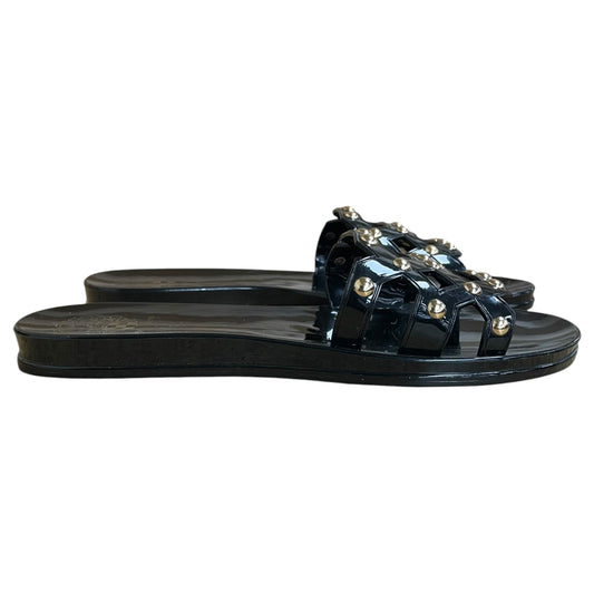 Sandals Flats By Vince Camuto In Black & Gold, Size:7