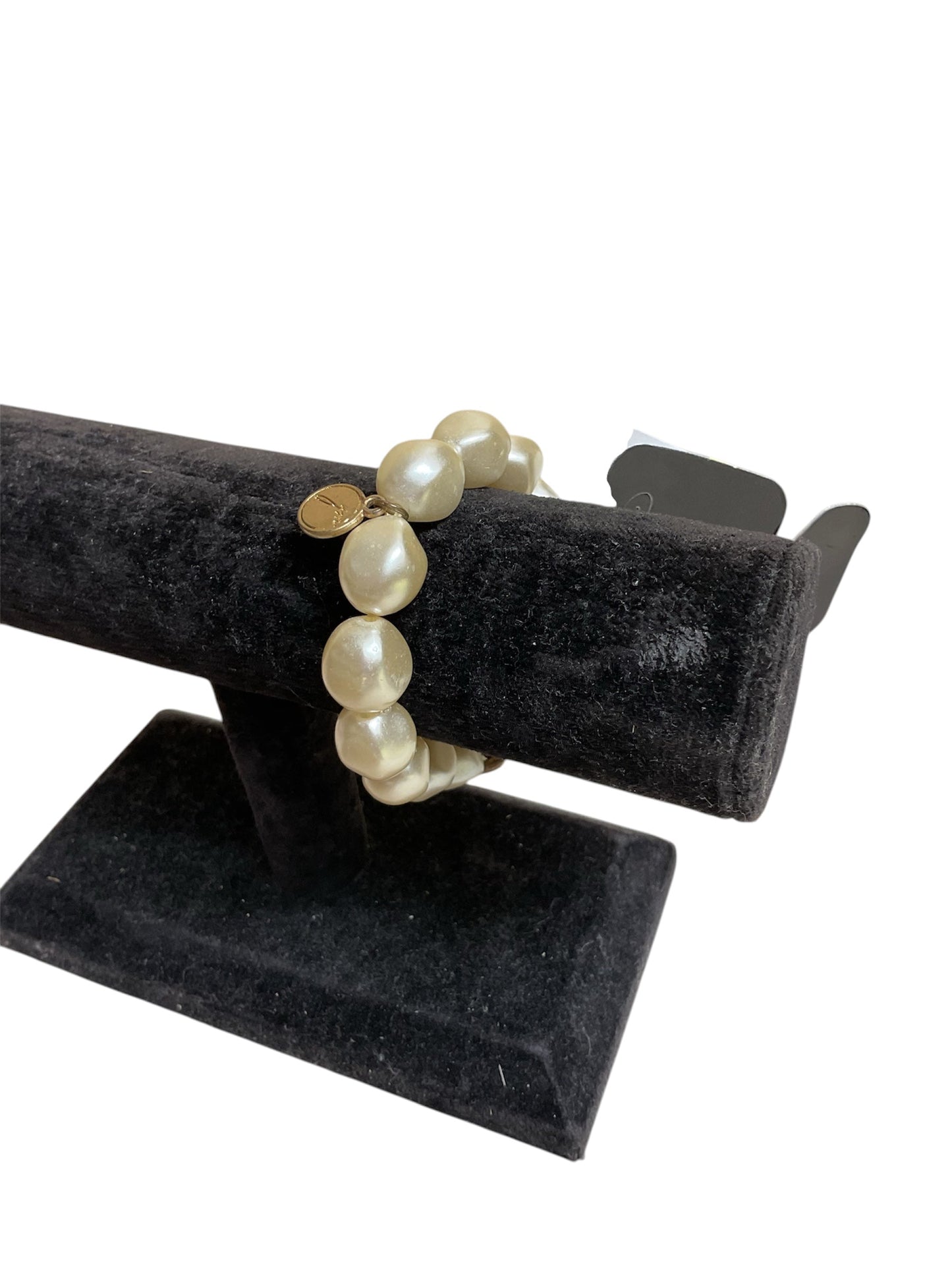 Bracelet Beaded By Jm Collections In White