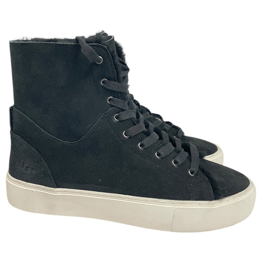 Shoes Designer By Ugg In Black & White, Size:10
