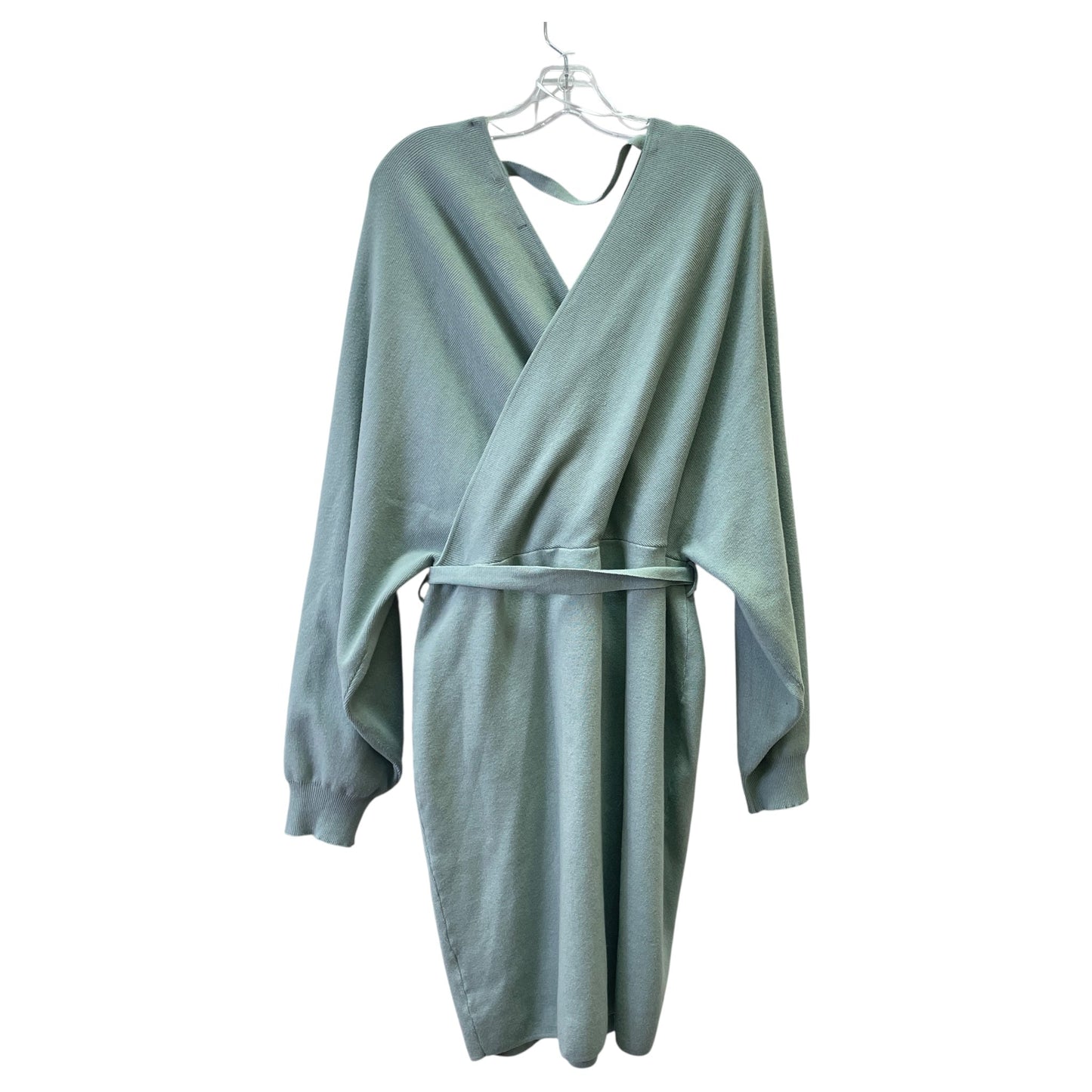 Dress Casual Short By Fashion Nova In Green, Size:3