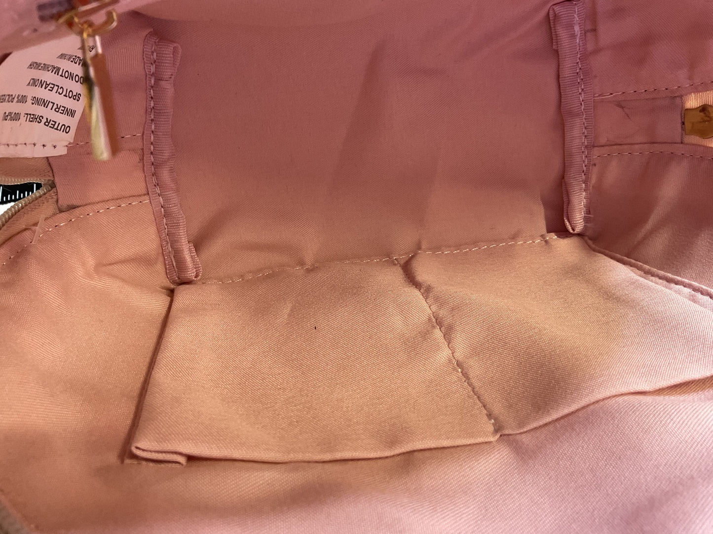 Makeup Bag By Clothes Mentor In Pink, Size:Medium