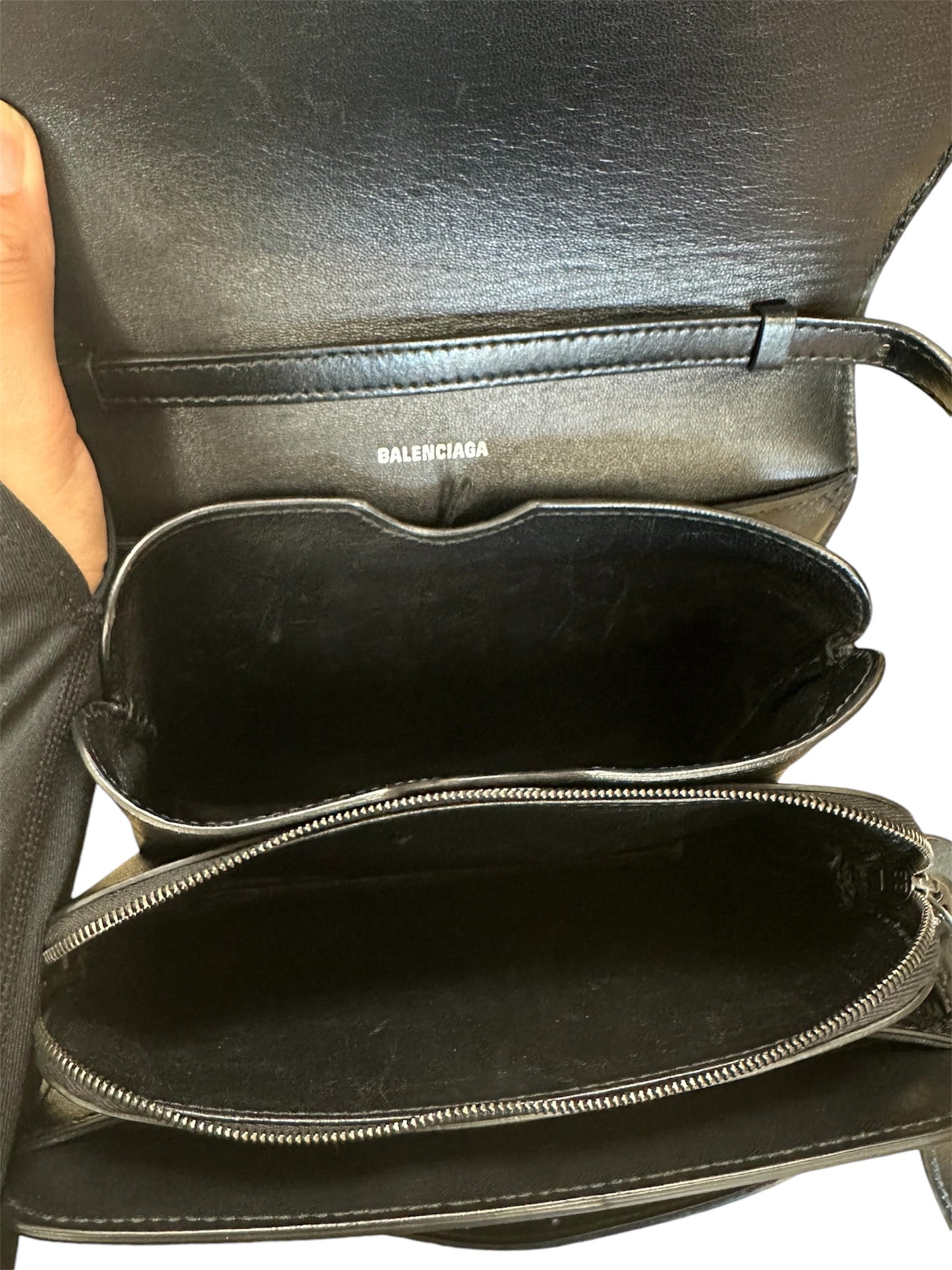 Handbag By Balenciaga  Size: Medium