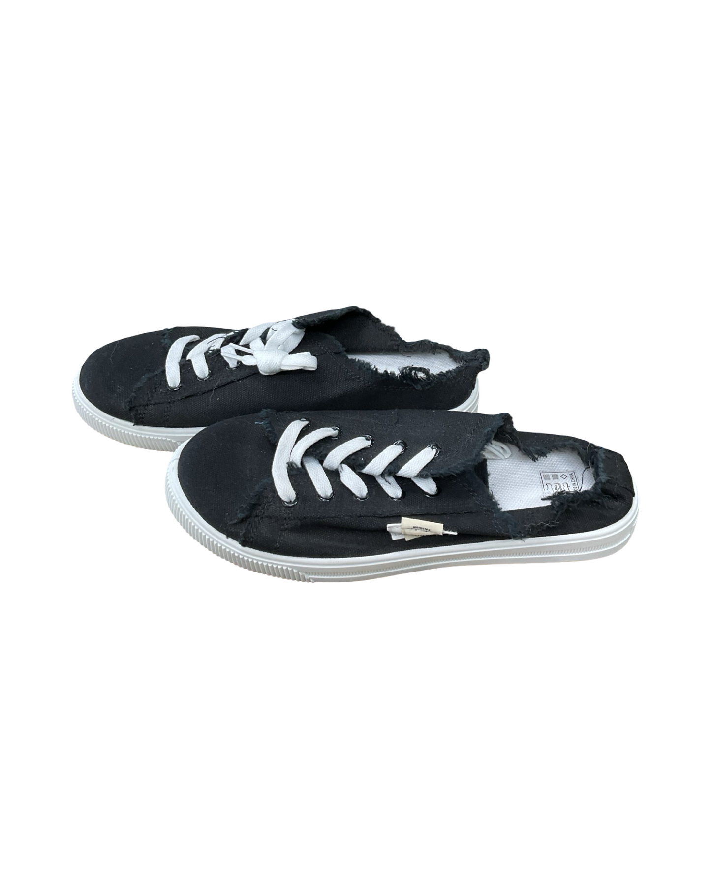 Shoes Sneakers By Clothes Mentor In Black, Size:12.5