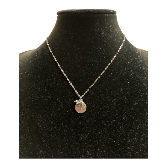 Necklace Pendant By Clothes Mentor In Green & Silver