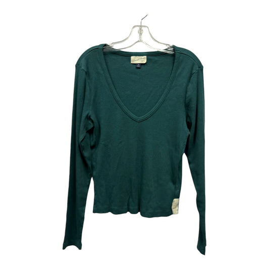 Top Ls By Universal Thread In Green, Size:M