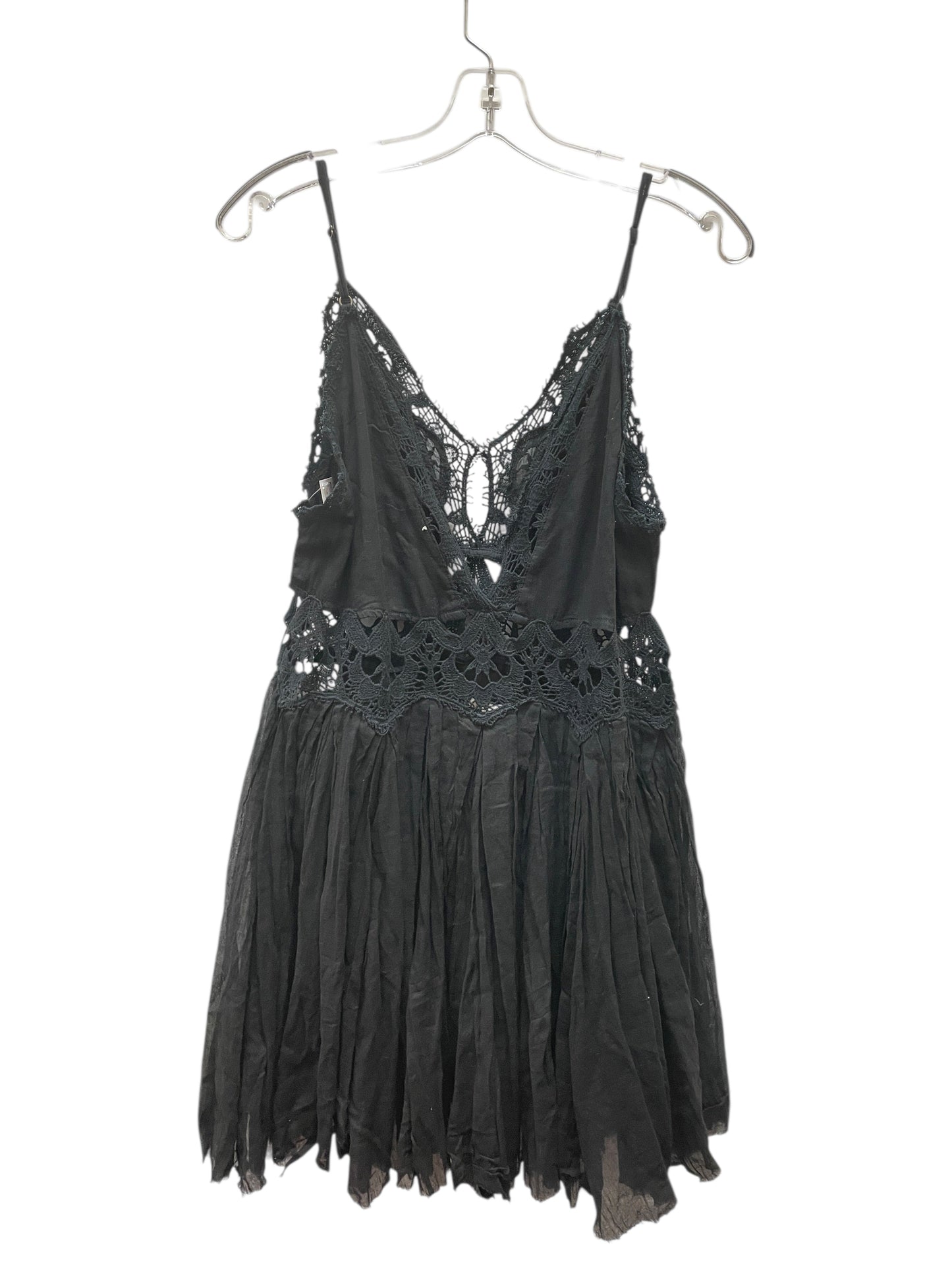 Dress Casual Short By Free People In Black, Size:S