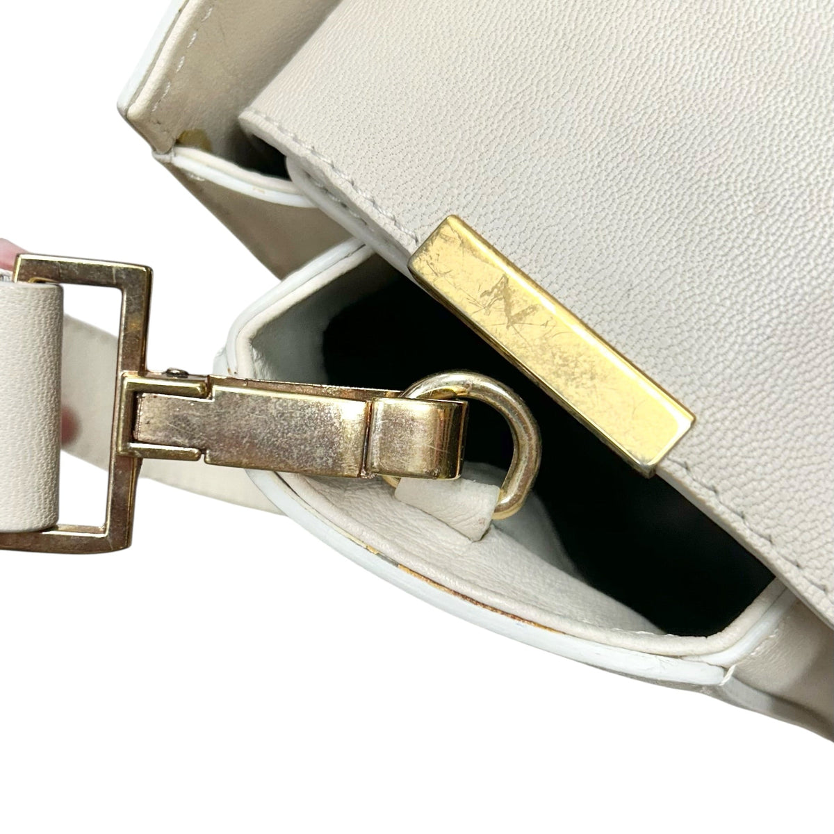 Crossbody Designer By Stuart Weitzman, Size: Medium