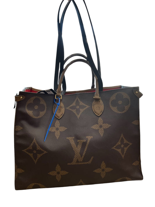 Handbag Luxury Designer By Louis Vuitton, Size: Large
