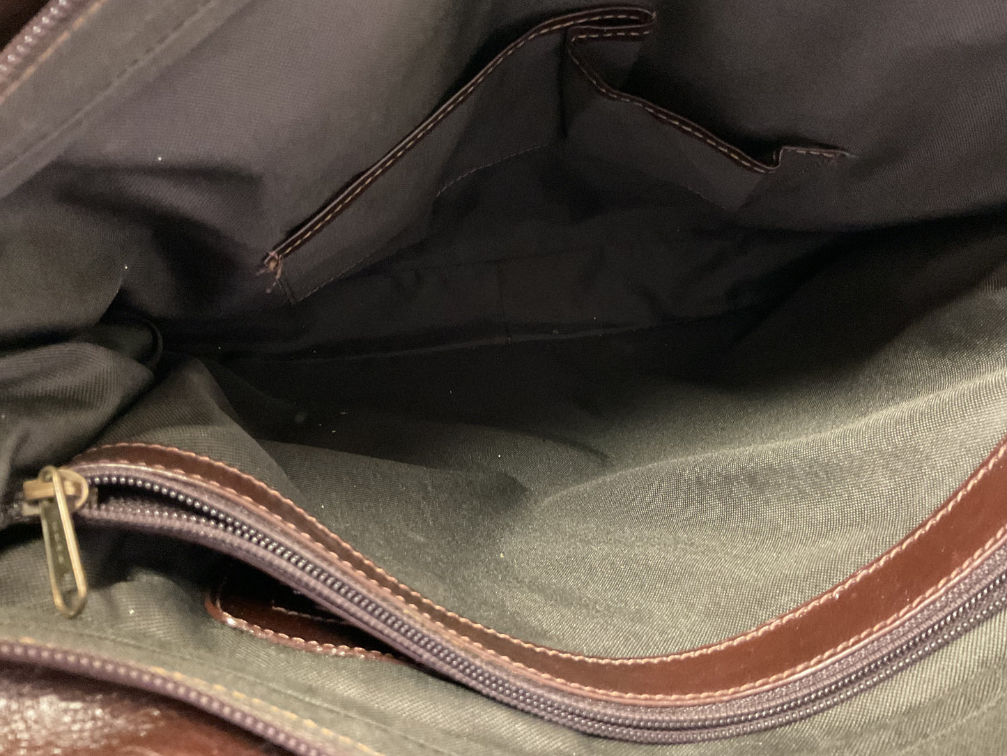 Handbag Leather By Clothes Mentor In Brown, Size:Medium
