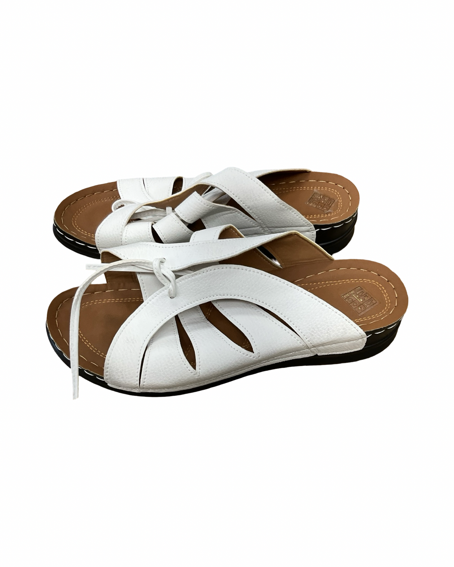 Sandals Flats By Clothes Mentor In White, Size:12.5