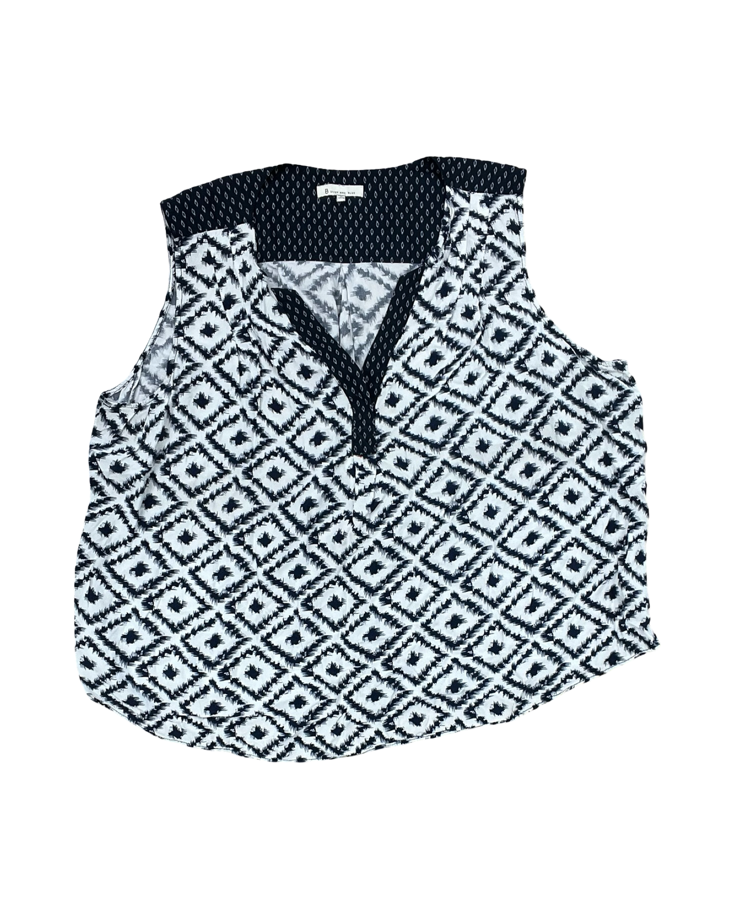 Top Sleeveless By Skies Are Blue In Blue & White, Size:2X