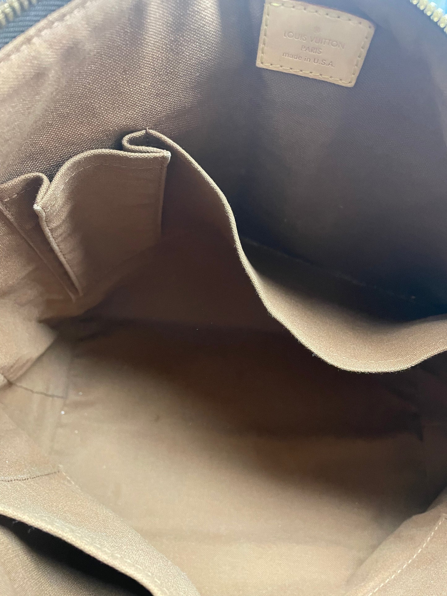 Handbag Luxury Designer By Louis Vuitton In Brown, Size:Medium