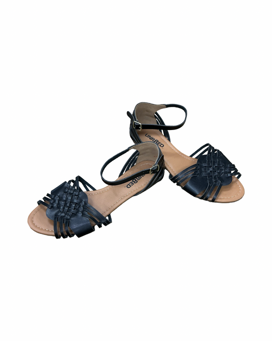 Sandals Flats By Clothes Mentor In Black, Size:10