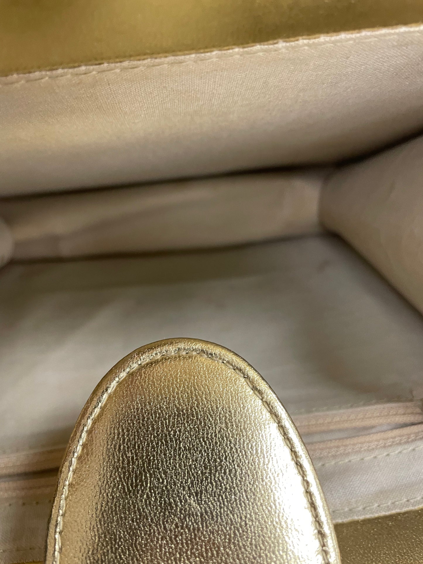Handbag By Cme In Gold, Size:Medium