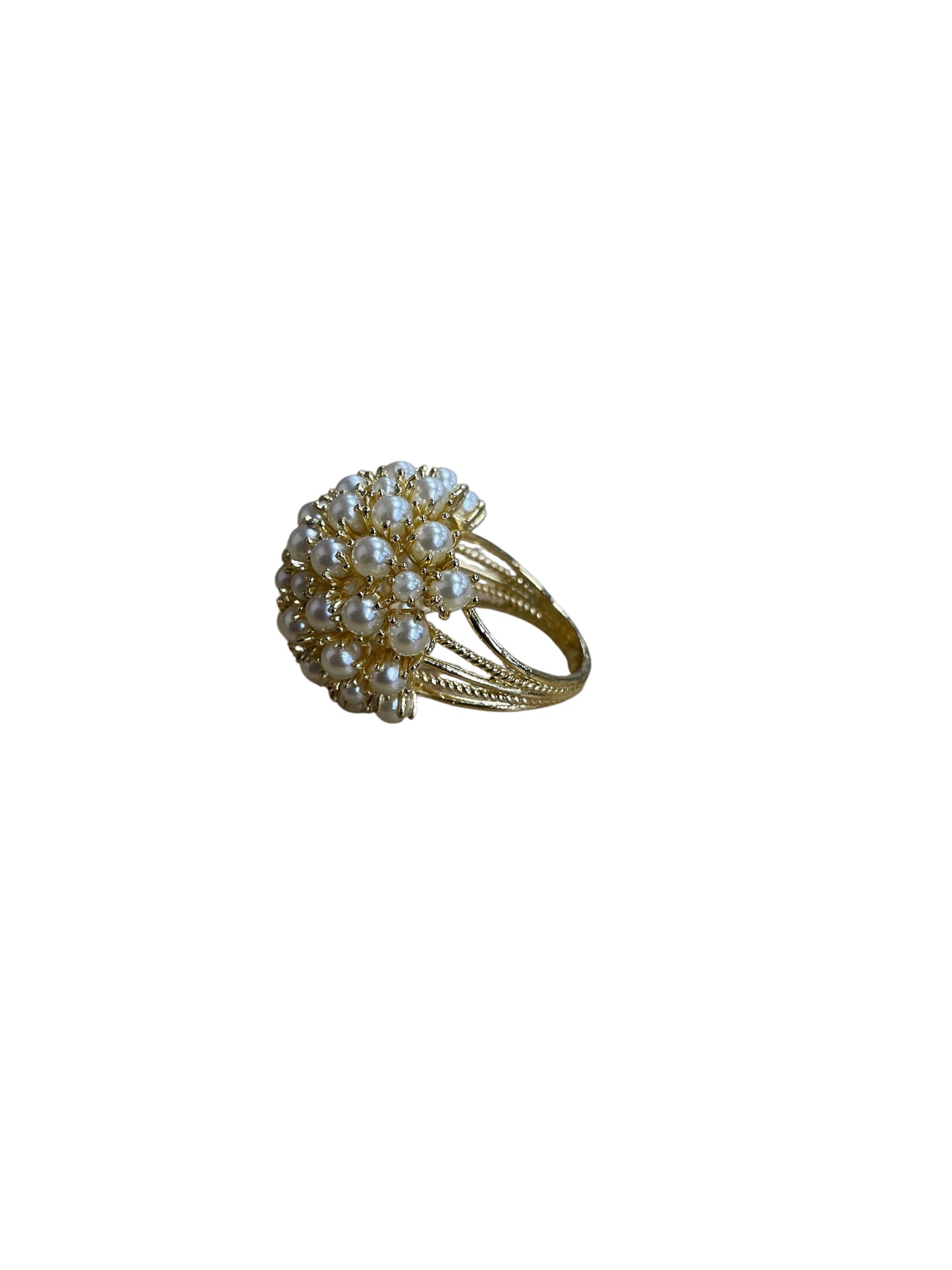 Ring Statement By Cme In Gold & White