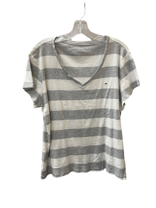 Top Ss By Tommy Hilfiger In Grey & White, Size:Xxl