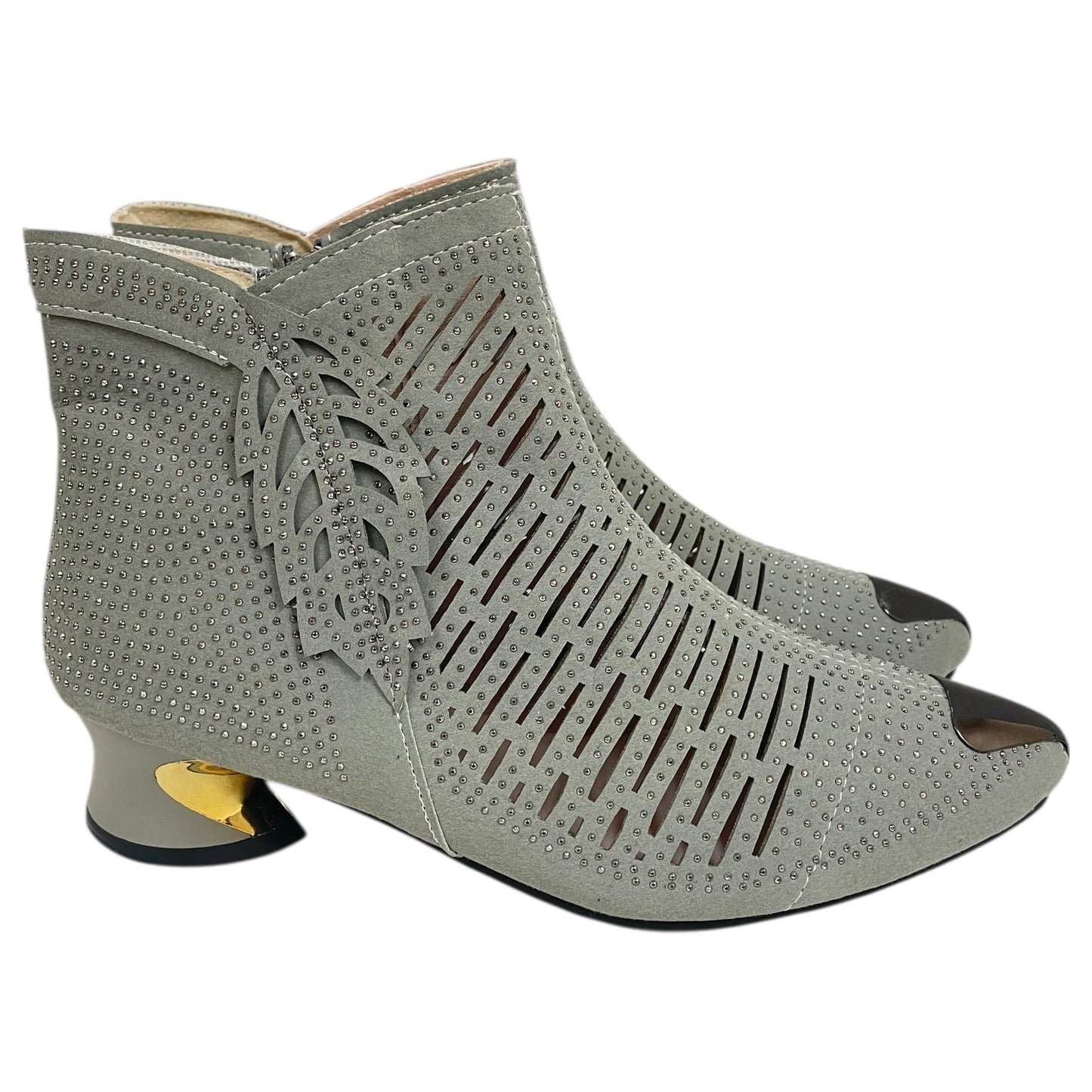 Boots Ankle Heels By Cme In Grey & Silver, Size:7.5