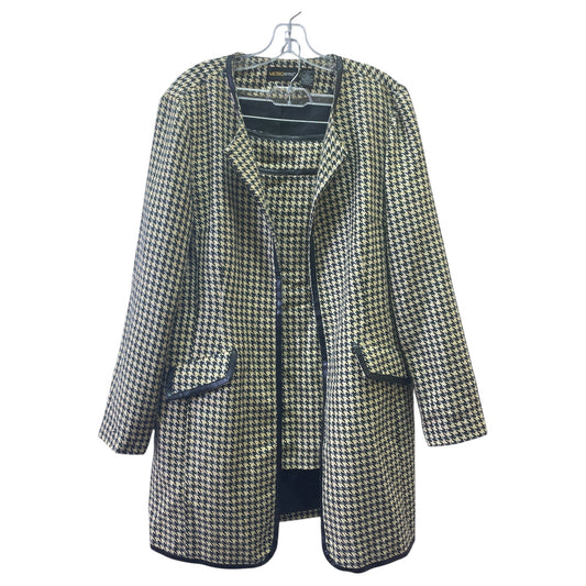 Skirt Suit 2Pc By METROSTYLE In Black & Yellow, Size:1X