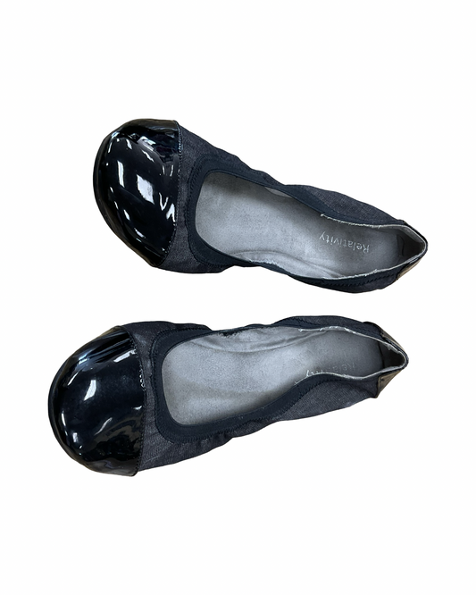 Shoes Flats By Relativity In Black, Size:9