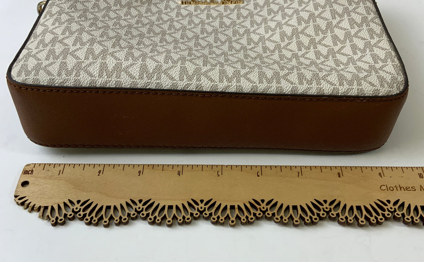 Crossbody Designer By Michael Kors In Brown & Cream, Size:Medium