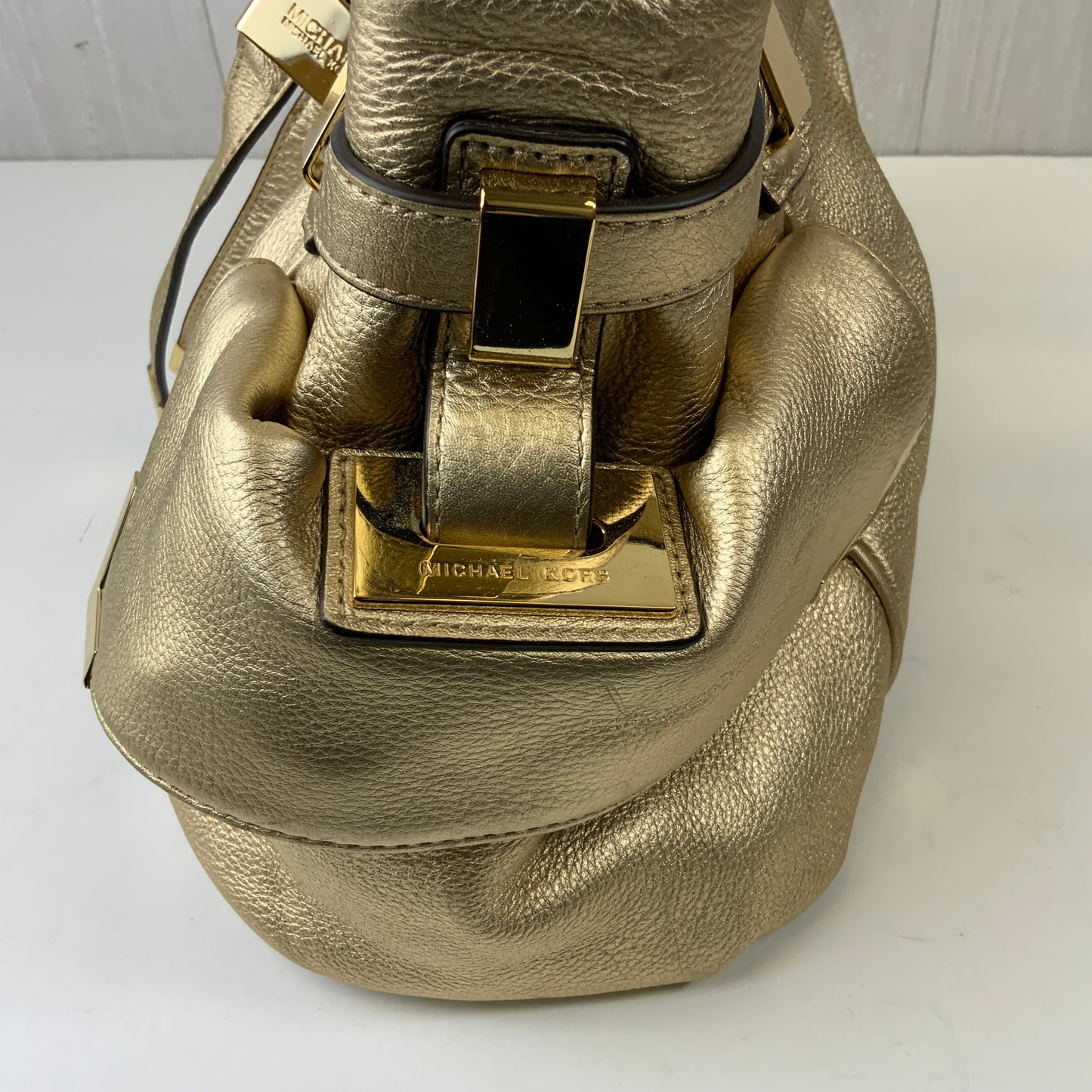 Crossbody Designer By Michael Kors In Tan, Size:Medium