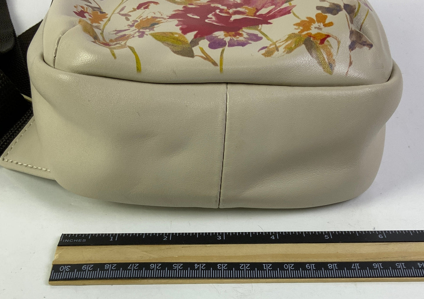 Crossbody Designer By Patricia Nash In Cream, Size:Small