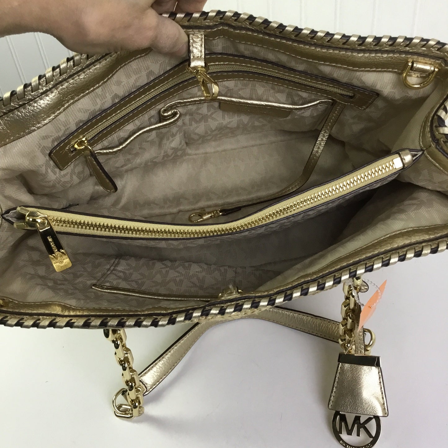 Handbag Designer By Michael Kors In Tan, Size:Medium