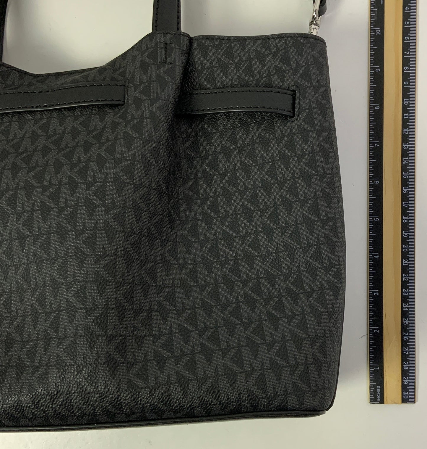 Handbag Designer By Michael Kors In Black & Grey, Size:Medium