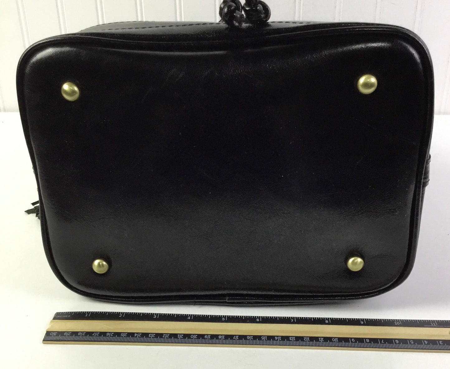 Crossbody Designer By Patricia Nash In Black & Red, Size:Large
