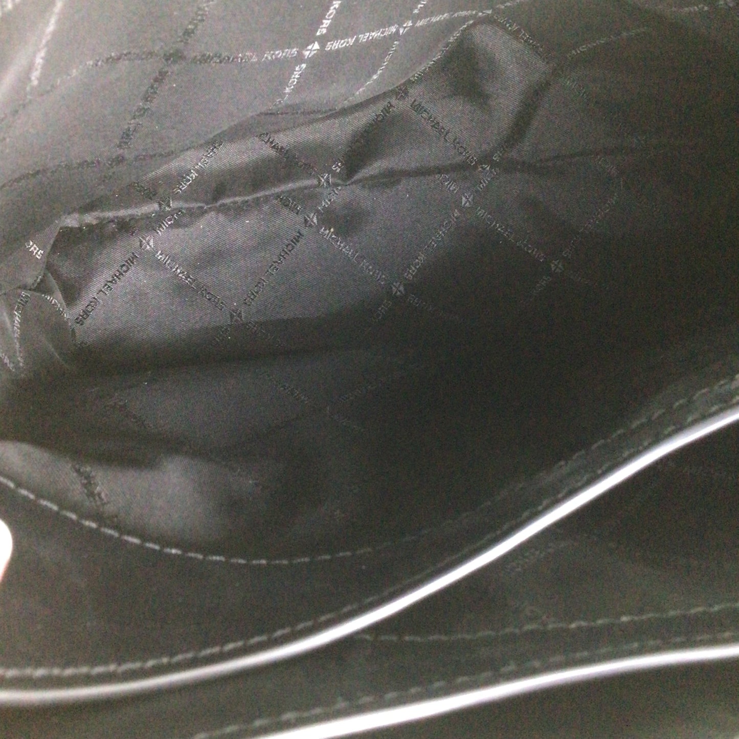 Handbag Designer By Michael Kors, Size: Medium