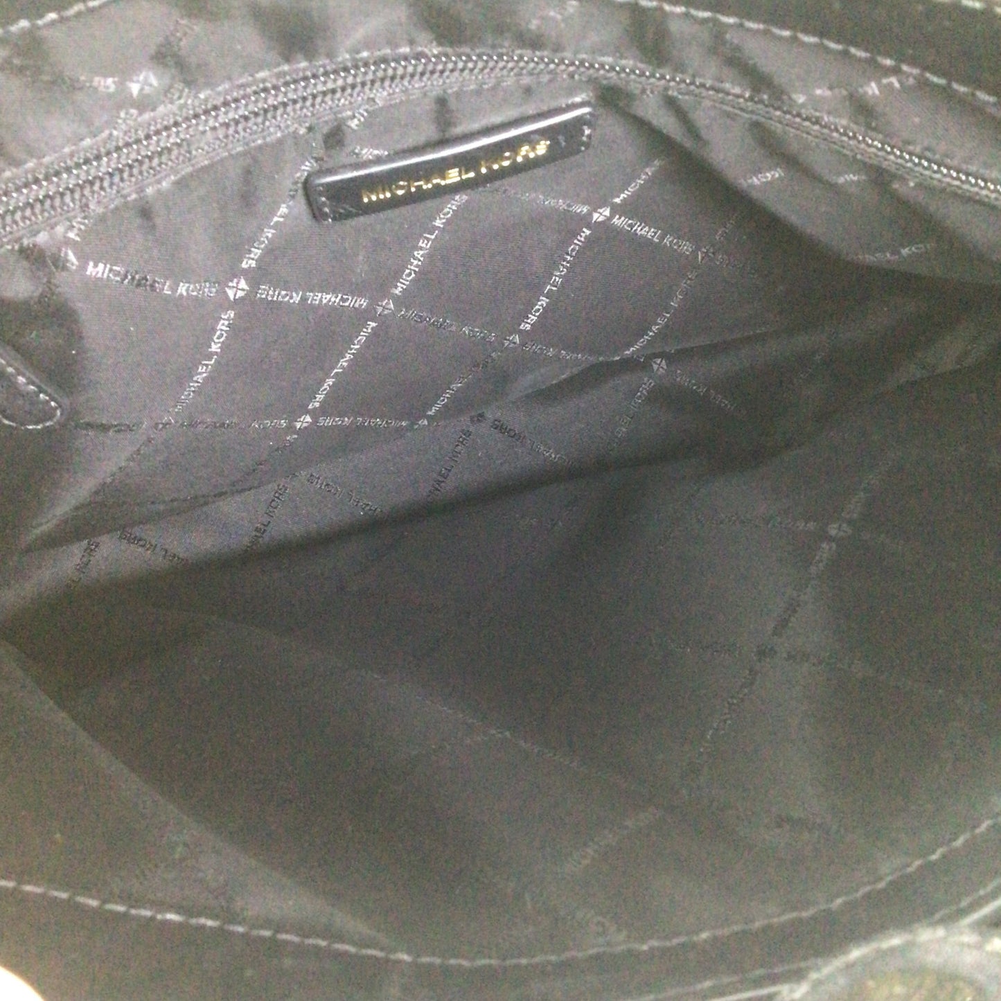 Handbag Designer By Michael Kors, Size: Medium