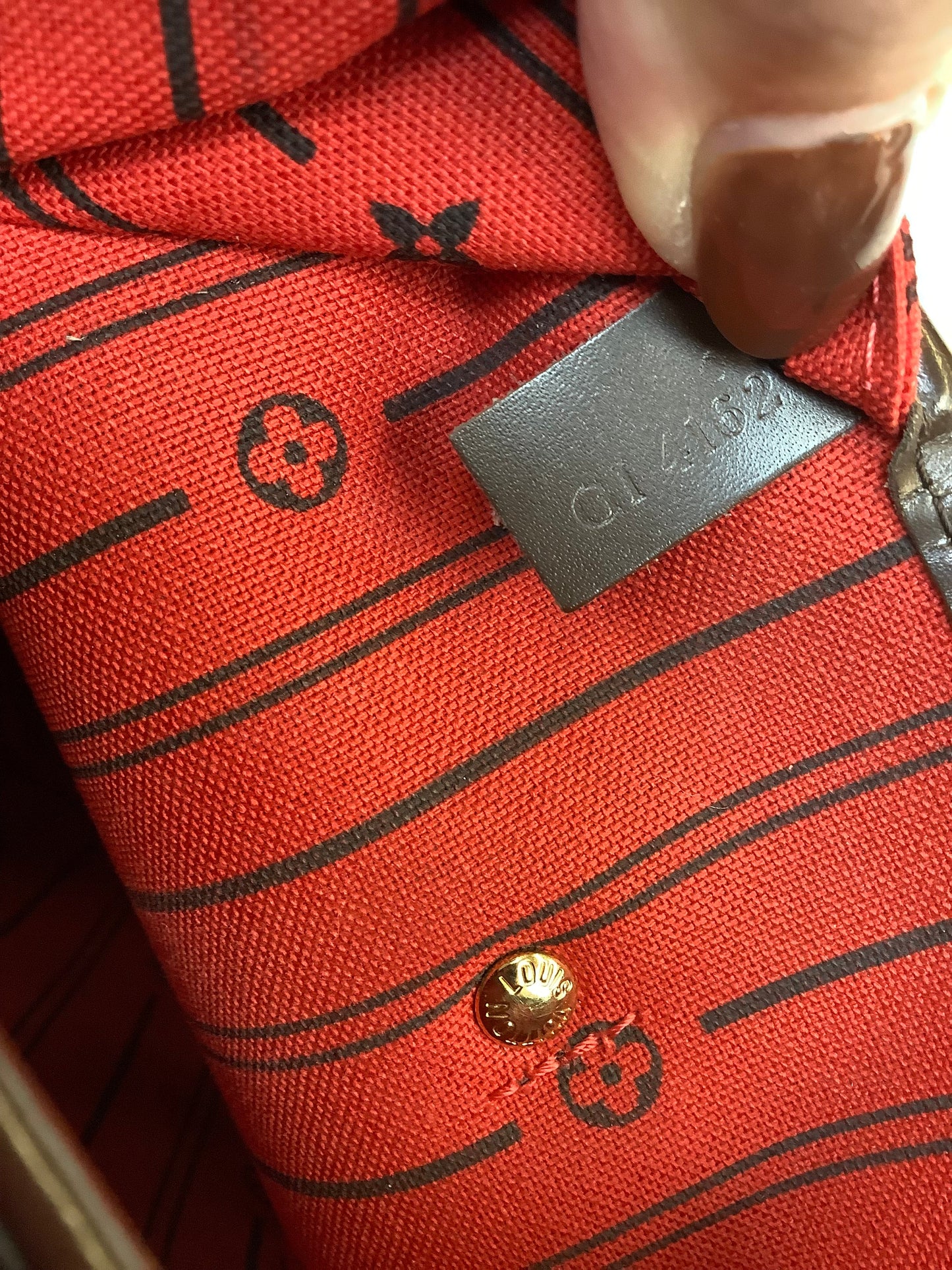 Handbag Luxury Designer By Louis Vuitton In Brown, Size:Large