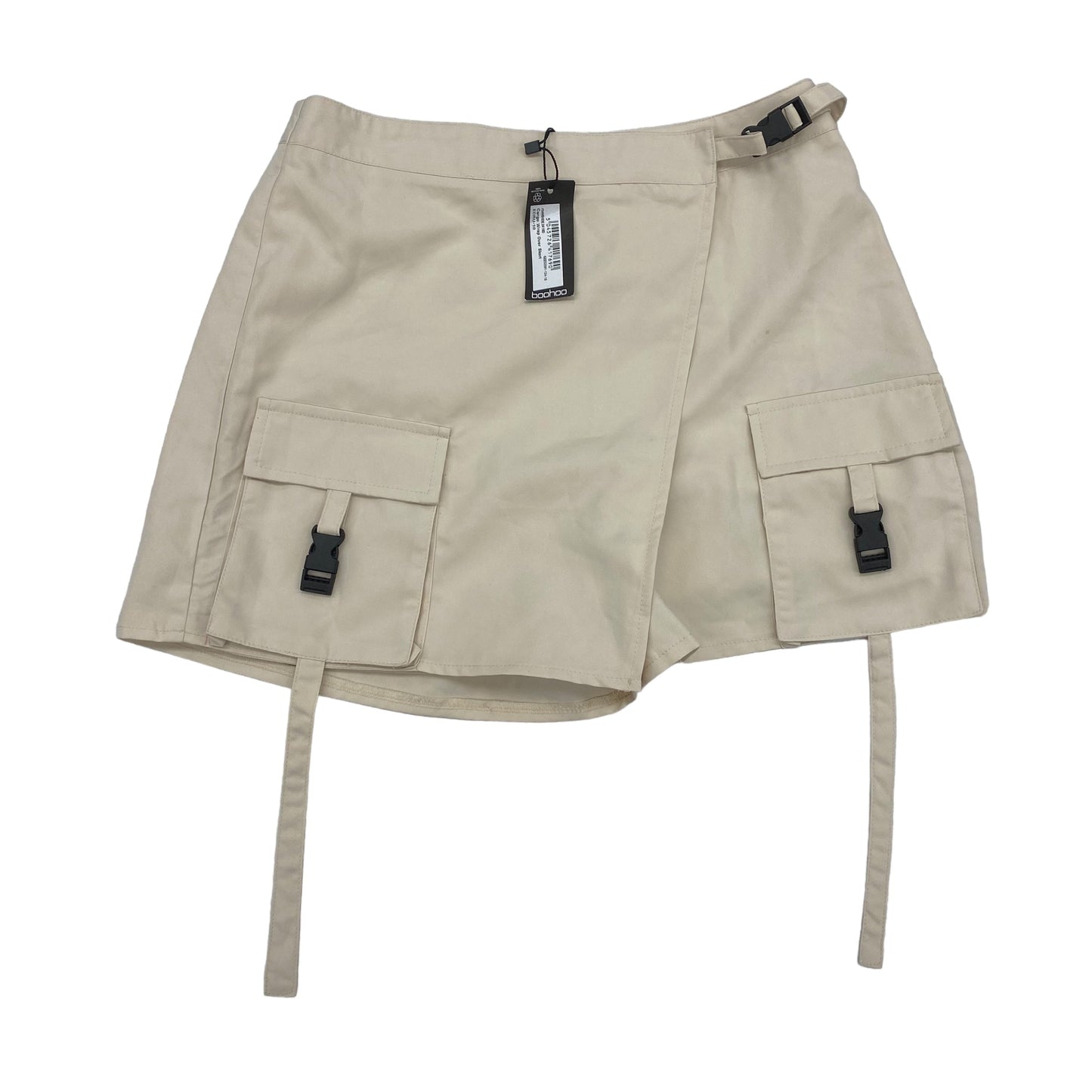 TAN BOOHOO BOUTIQUE SHORTS, Size 6