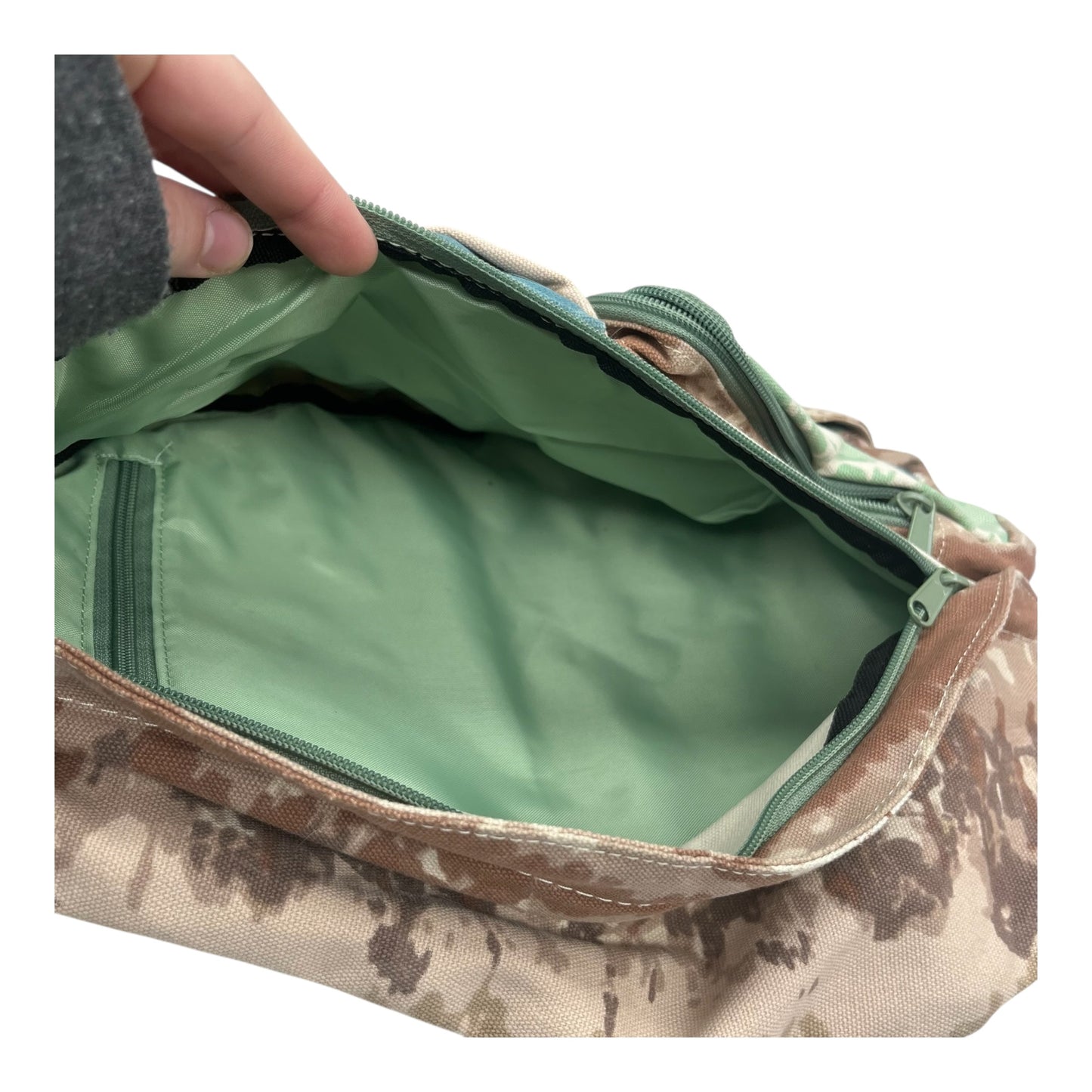 Crossbody By Kavu In Multi, Size:Large