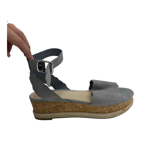 SANDALS HEELS PLATFORM by MARC FISHER in GREY, Size:9