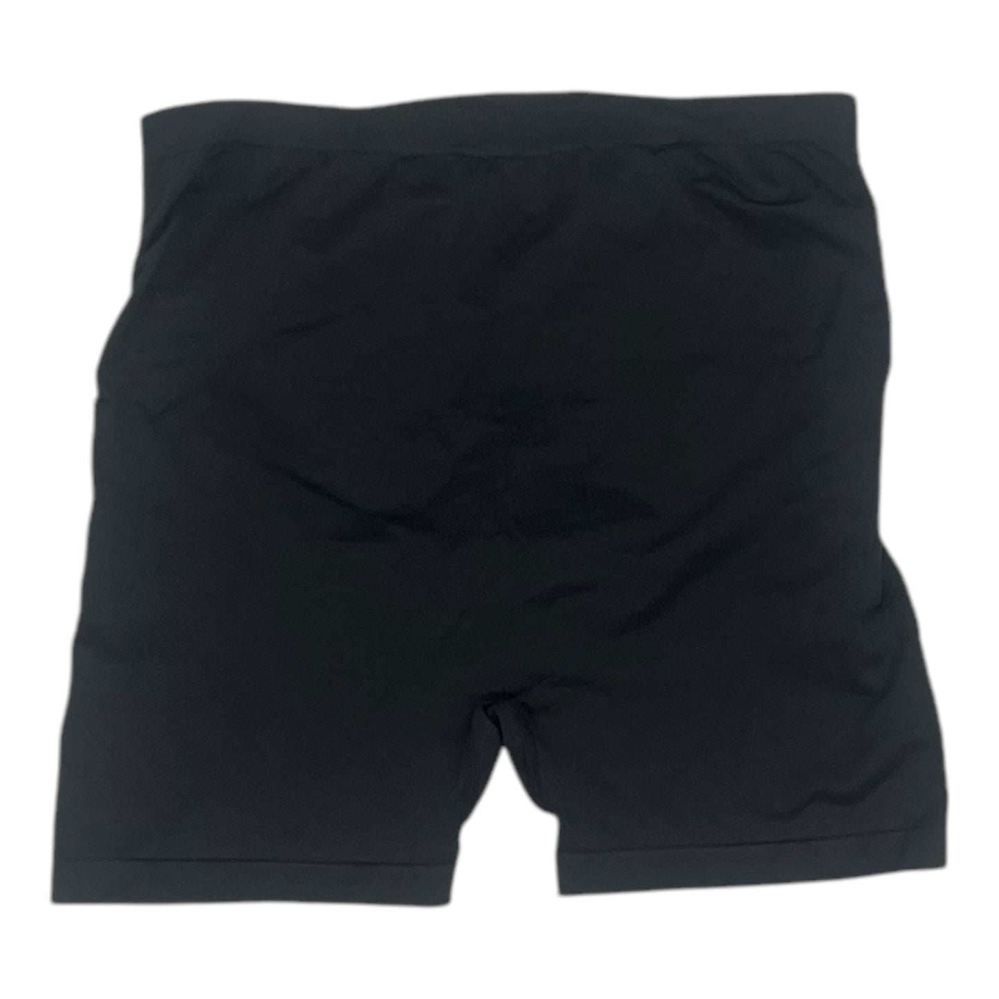 Mat Shorts By Clothes Mentor In Black, Size:Xl