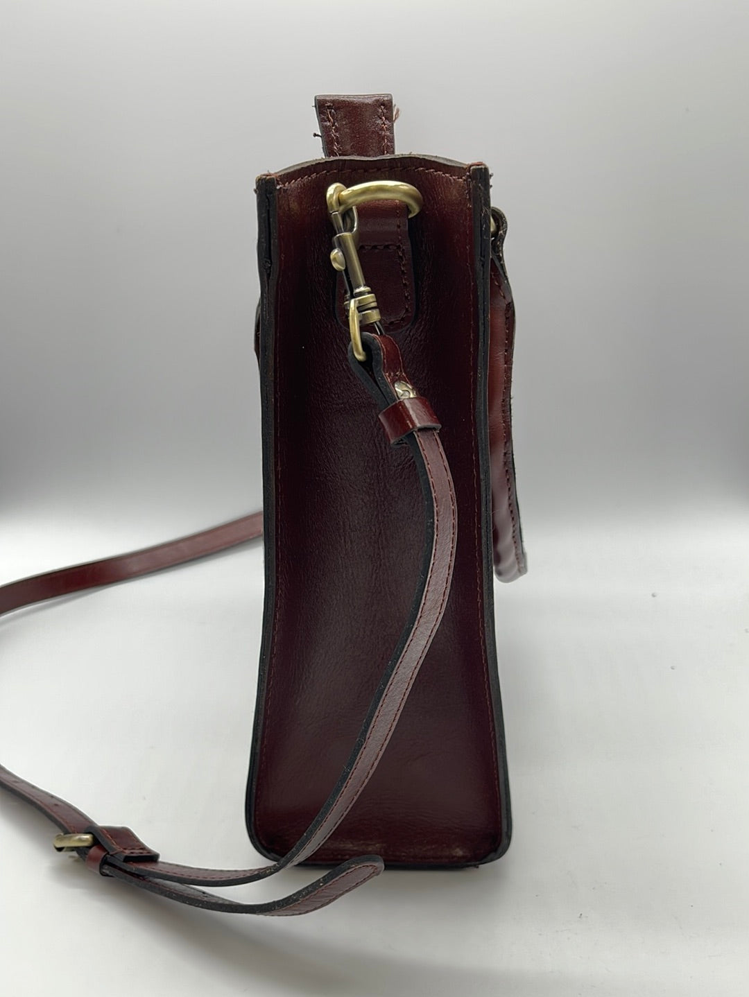 Crossbody Designer By Patricia Nash  Size: Large