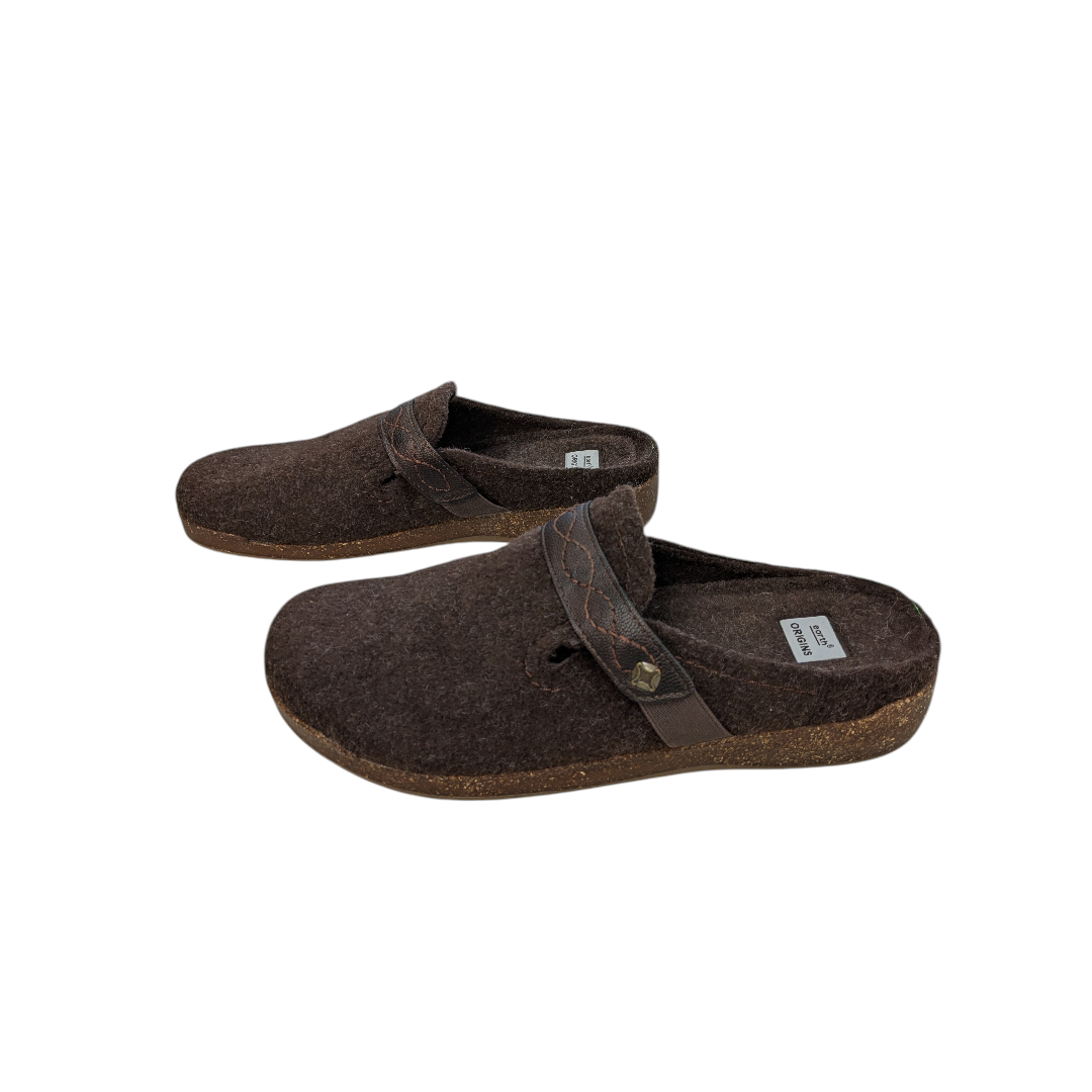 Shoes Flats By Earth In Brown, Size:12